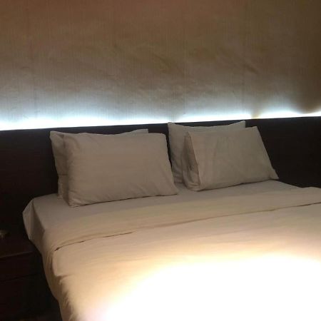 Hotel Aruni Ancol Jakarta Buitenkant foto