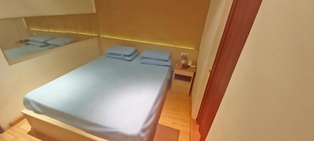 Hotel Aruni Ancol Jakarta Buitenkant foto