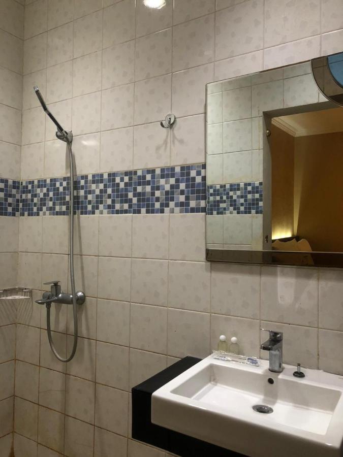 Hotel Aruni Ancol Jakarta Buitenkant foto