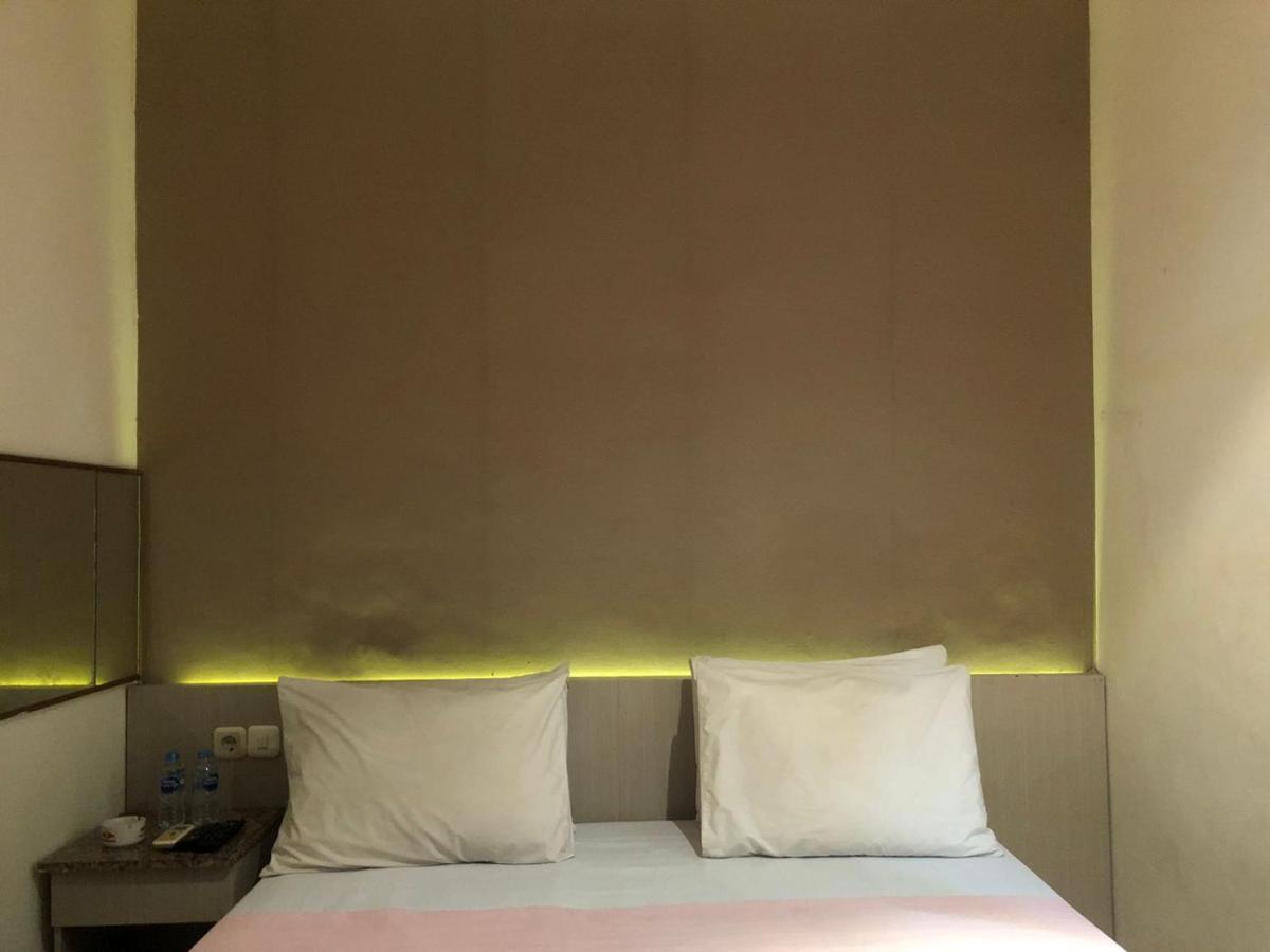 Hotel Aruni Ancol Jakarta Buitenkant foto